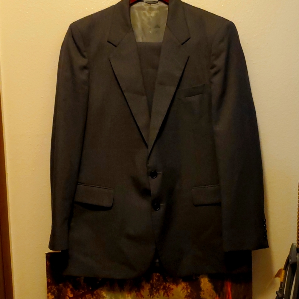 Vntg. Custom fit Oliver Hunt 2pc. Wool Suit